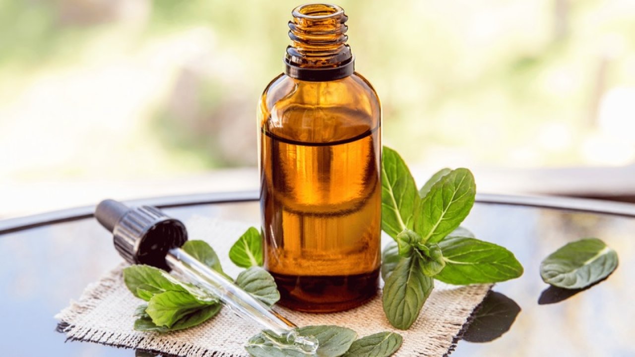 Vì sao nên dùng tinh dầu nguyên chất thay vì hương liệu