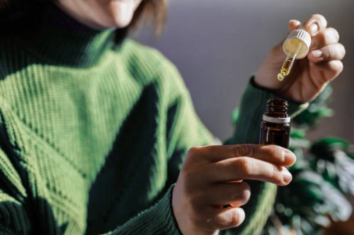 Tự làm nước rửa tay tinh dầu an toàn tại nhà